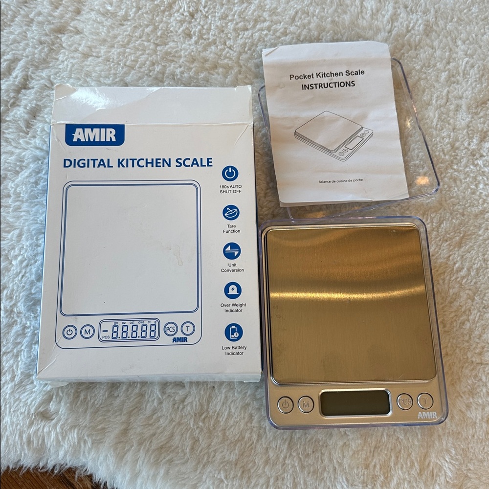 New in
Box. Amir kitchen scale.